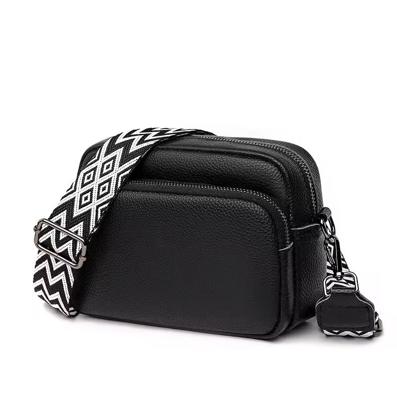 Stilren Crossbody Väska med Justerbar Axelrem – Elegant & Praktisk
